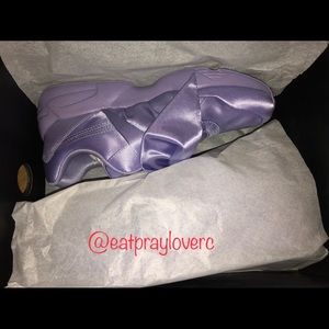 Fenty Puma Bow Sneakers/ Size 8.5